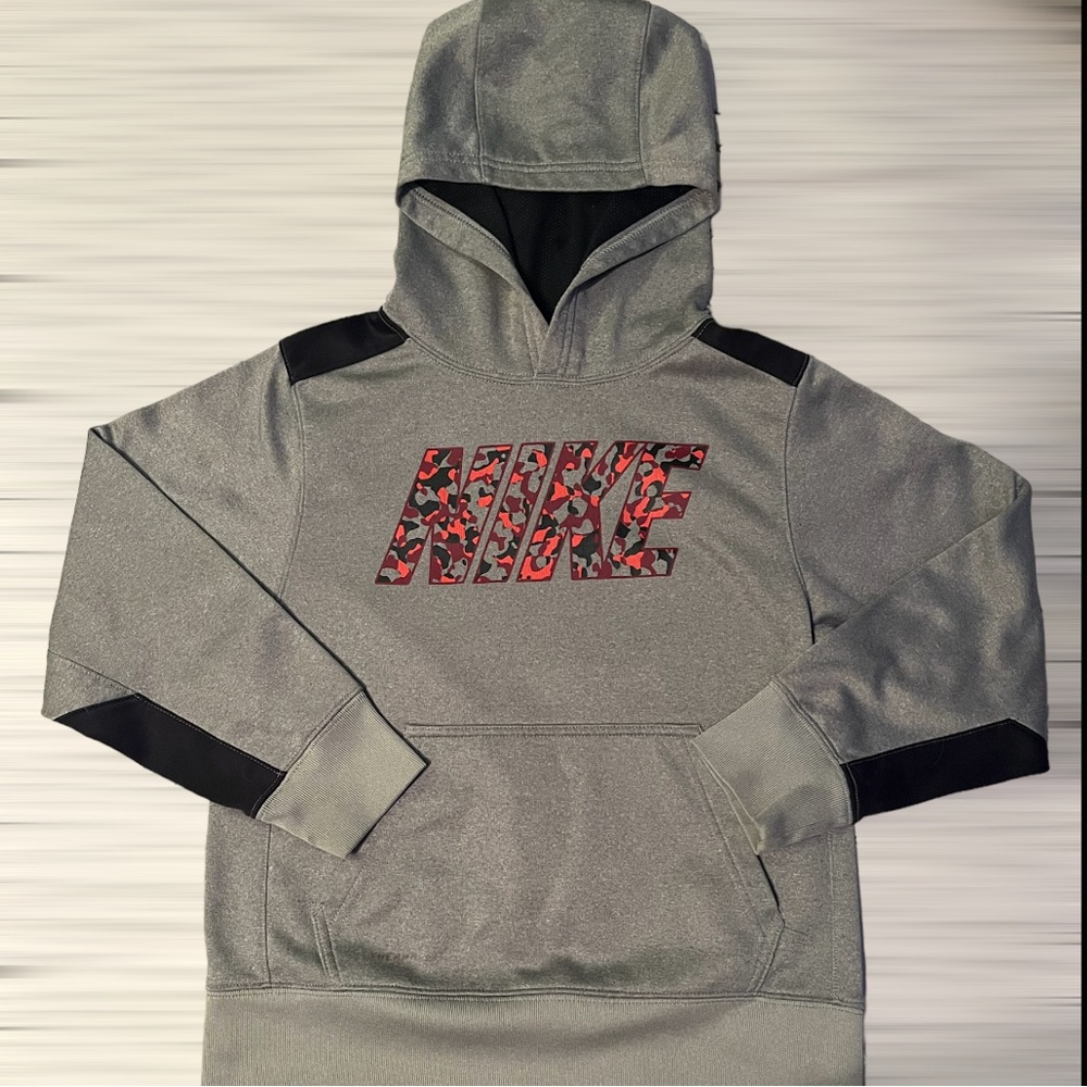 Nike ThermaFit Boys Hoodie - Size S (6-7)